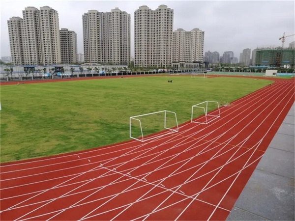 辽源市塑胶跑道维修EPDM地坪 - 方案